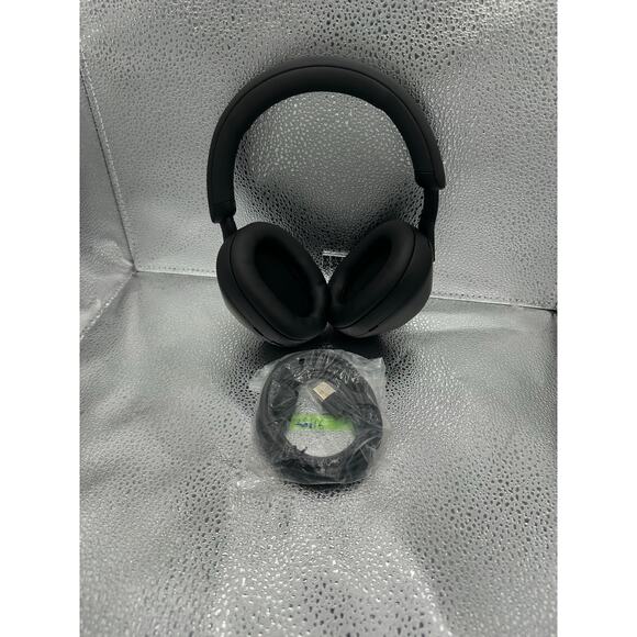 Sony WH-1000XM5 w/new battery & cable! - Picture 1 of 7